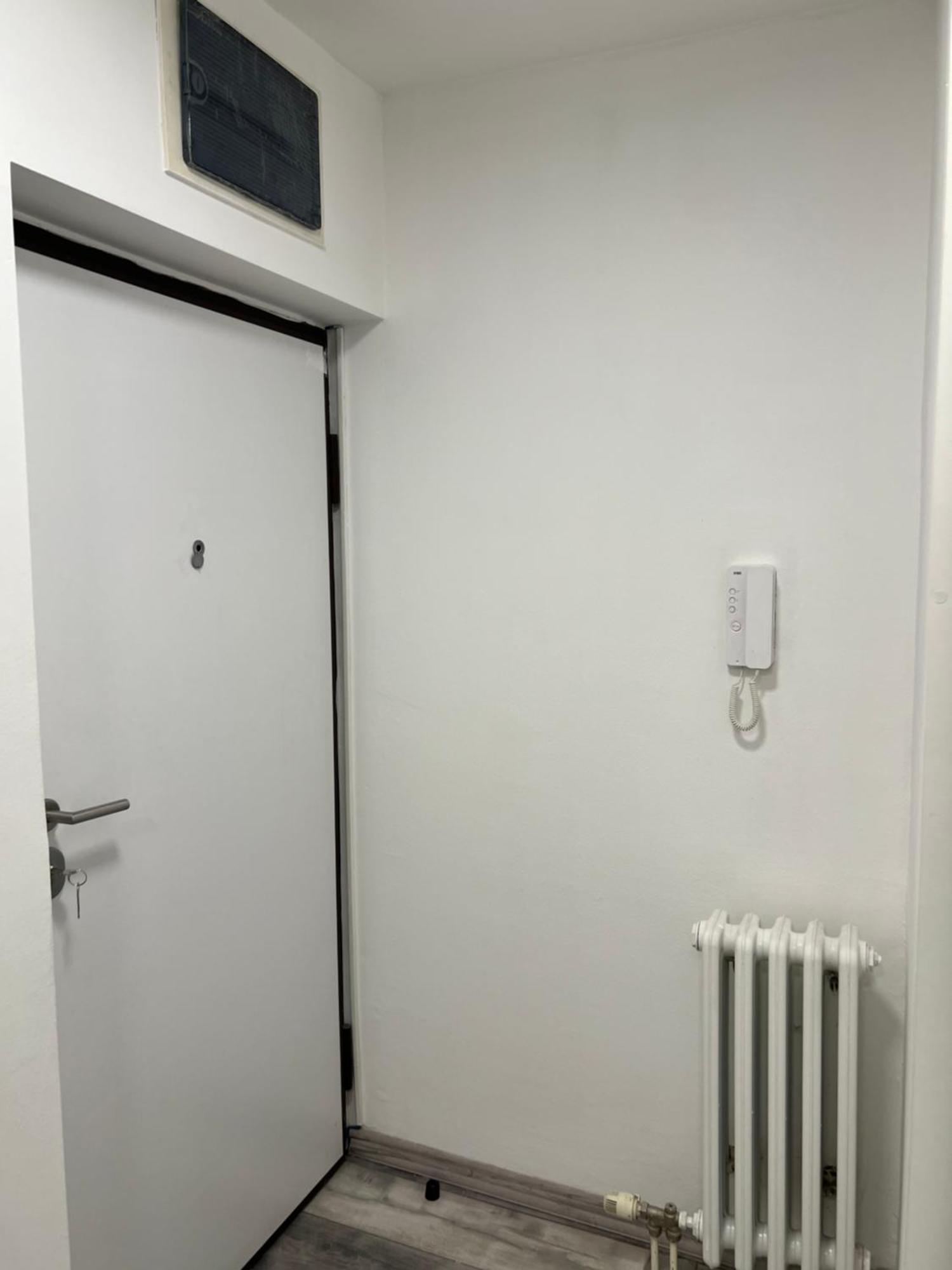 Apartman Omar Stan Na Dan Besplatan Parking Sarajevo Ngoại thất bức ảnh