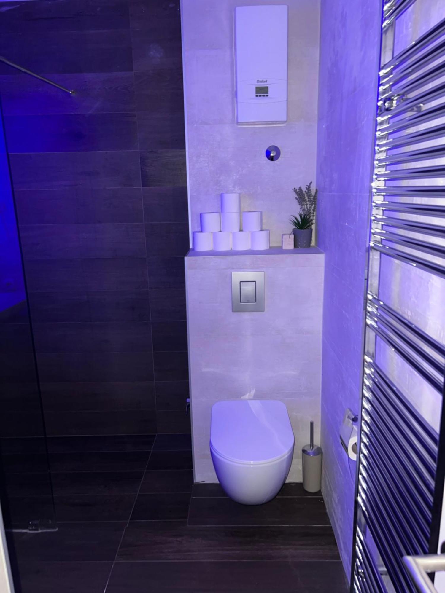 Apartman Omar Stan Na Dan Besplatan Parking Sarajevo Ngoại thất bức ảnh